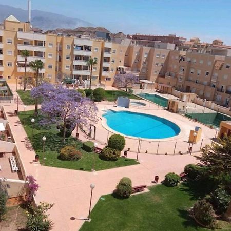 Apartamento Zona Playa En Roquetas Cerca De Bares Restaurantes Y Centro Comercial Roquetas de Mar Bagian luar foto